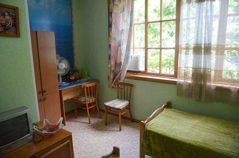 Комфорт . Гостиница "У Александра". Лазаревское