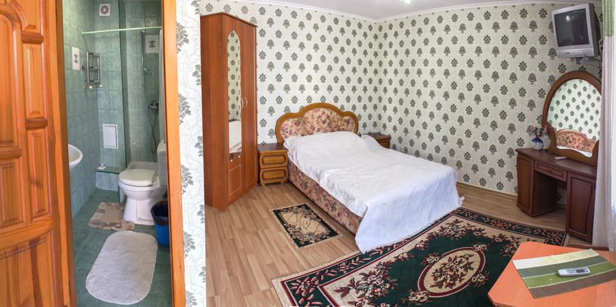 Номер №6 ( 2 чел. ). Семейная гостиница "Людмила". Алушта Номер №6 ( 2 чел. ). Семейная гостиница "Людмила". Алушта