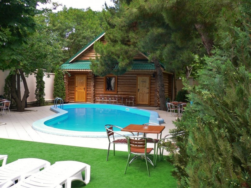 . Гостевой дом «Сосновая дача». Геленджик