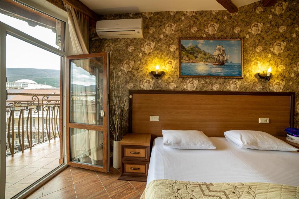 Люкс с 2 спальнями. Отель Атмосфера. Кабардинка