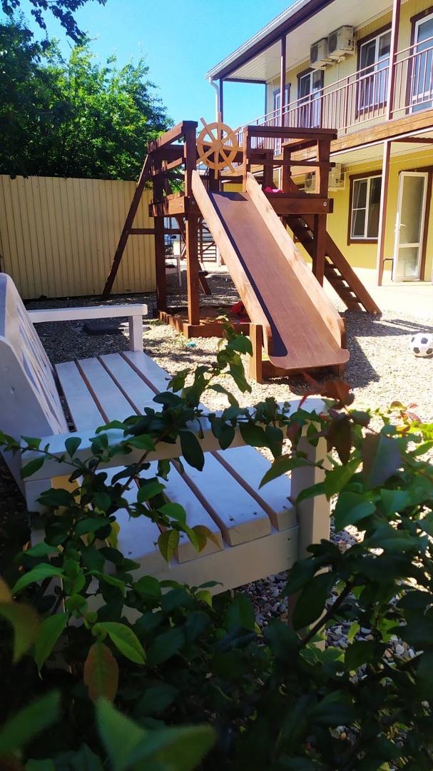 . Гостевой дом Вояж. Кучугуры