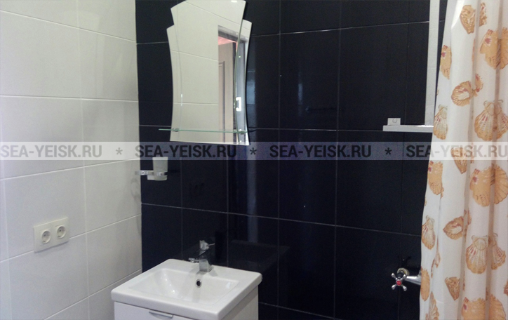 4-х местный комфорт. Частный сектор Жилье с удобствами "У Юлии". Ейск