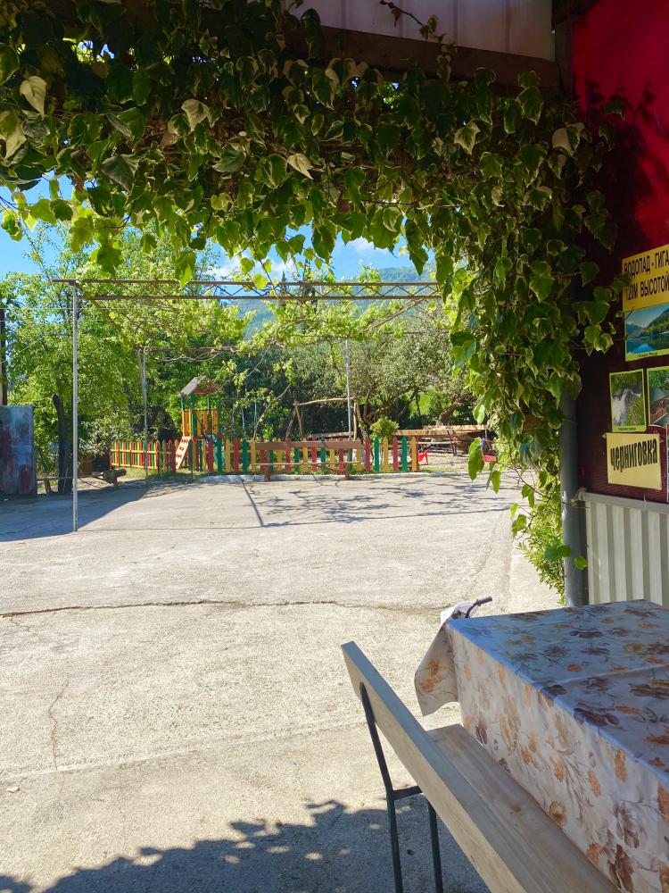 . Гостевой дом "Ролан". Новый Афон