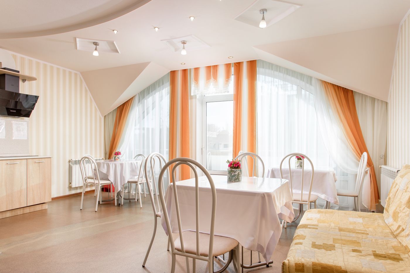 . Гостиница "Бэлль" . Анапа