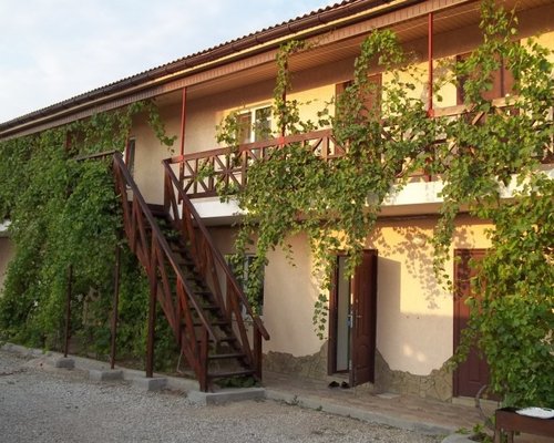 . Гостевой дом На земляничиной 288. Заозерное