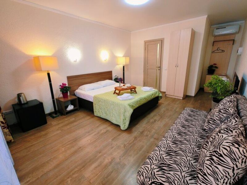 . Отель "Уральские Самоцветы" . Джемете