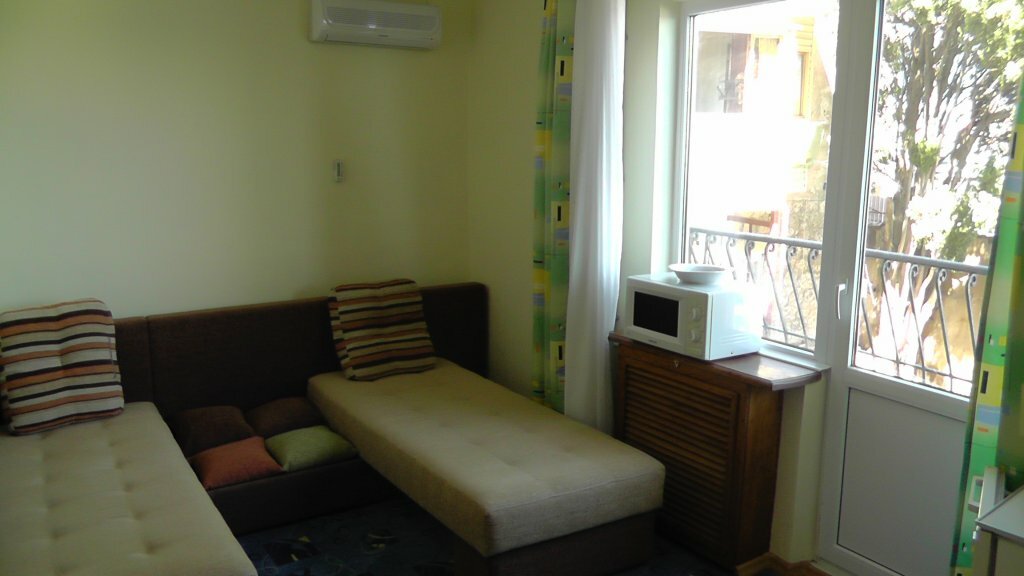 . Частный гостевой дом На Дражинского. Ялта