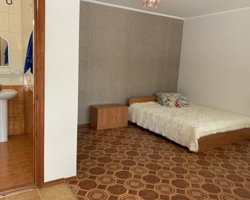 . Гостевой дом На земляничиной 288. Заозерное