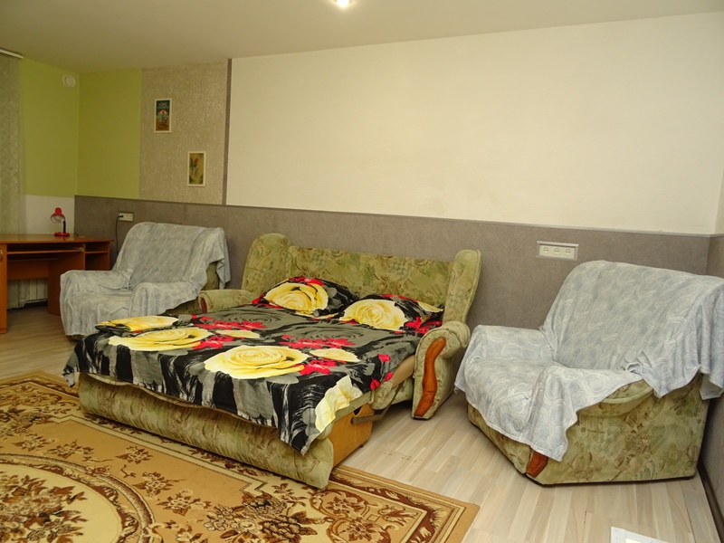 . Частный сектор " В парке ". Севастополь