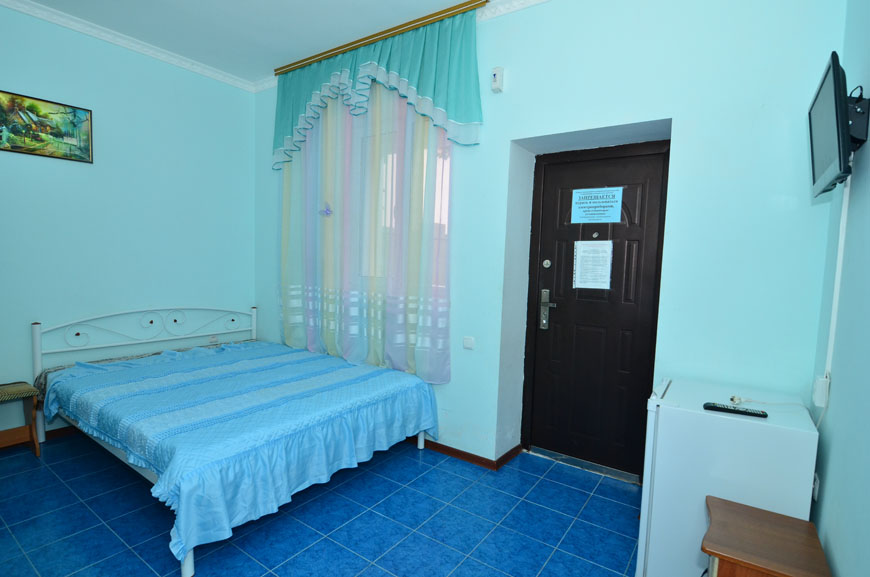 4-местный номер «Бирюзовый». Гостевой дом Гостевой дом «Радуга». Саки