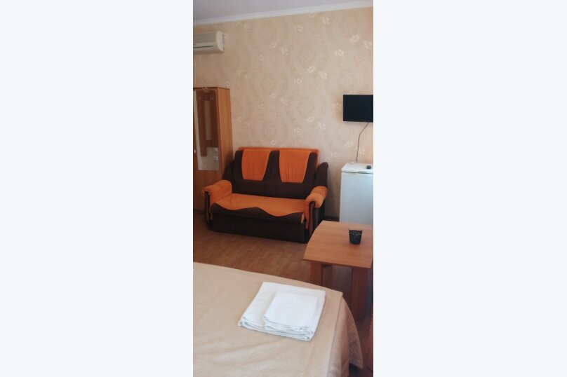 Стандарт 4-х местный. Гостевой дом Белла. Анапа