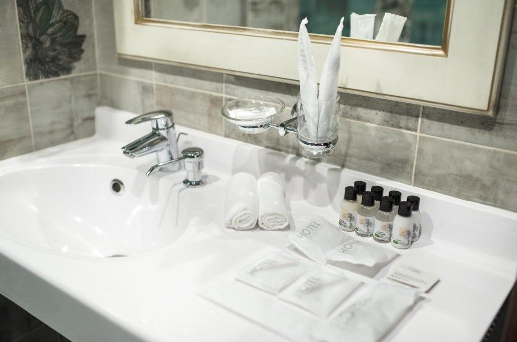 Номер. Отель Alm Hotel. Красная Поляна