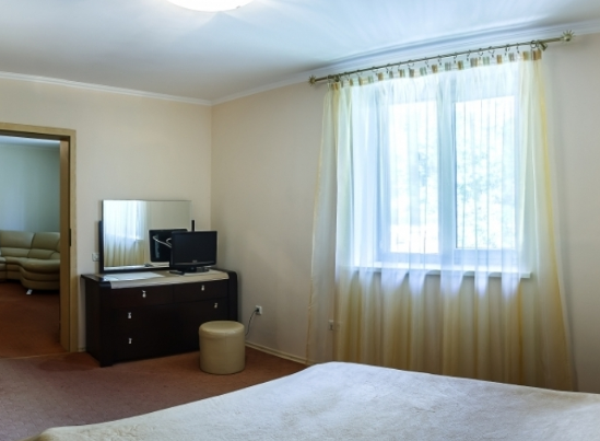 Люкс № 1 «Западный». Гостиница «Аллигатор». Кореиз