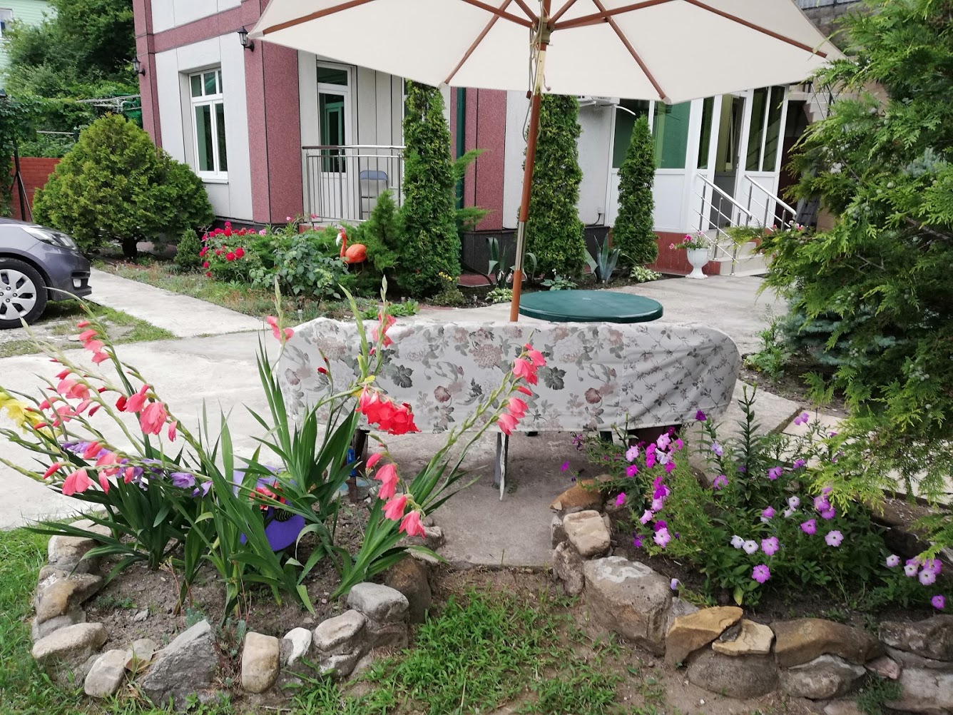 . Гостевой дом "Сибирячка". Ольгинка