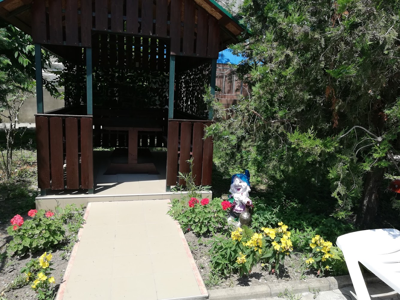 . Гостевой дом "Сибирячка". Ольгинка