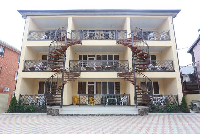 . Гостевой дом «Милана». Голубицкая