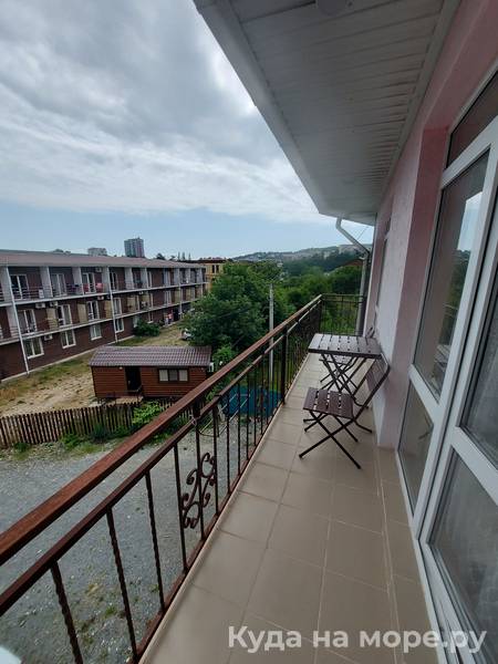 Двухкомнатный семиместный номер с балконом. Гостевой дом "Нур". Ольгинка Двухкомнатный семиместный номер с балконом. Гостевой дом "Нур". Ольгинка