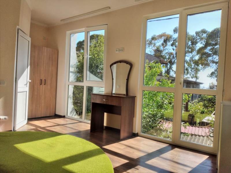 . Частный сектор на Генерала Дбар 16. Гагра