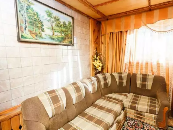 Студия. Гостиница «Стелла». Домбай-гостиницы