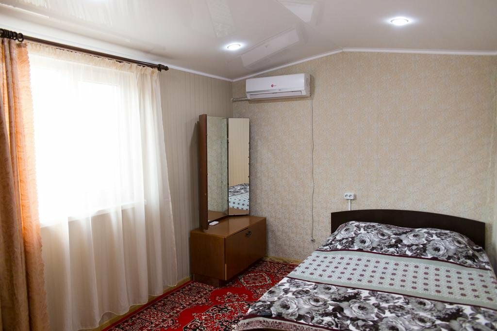 . Гостевой дом "Рафаэль" в Пляхо. Пляхо