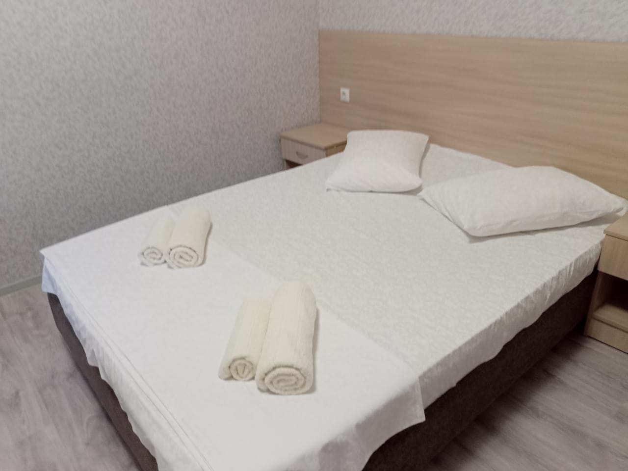 . Отель Встреча . Пляхо