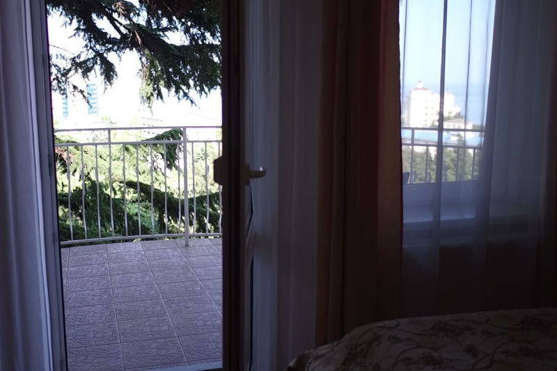 Комфорт. Гостиница Гостиница Империал 2011. Ялта