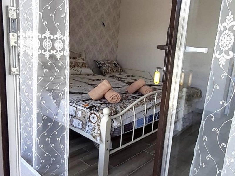 . Гостевой дом Paris . Пицунда . Гостевой дом Paris . Пицунда