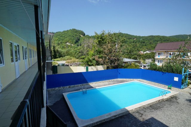 . Отель TOWER HOUSE. Шепси