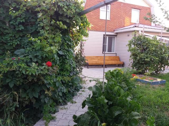 . Гостевой дом «Высотной 13». Голубицкая