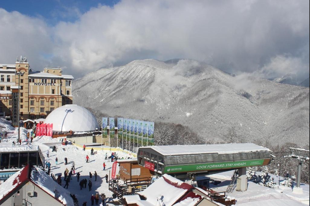 . Курортный отель Novotel Resort Krasnaya Polyana Sochi. Красная Поляна