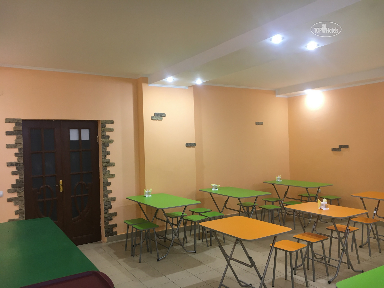 . Гостевой дом "Новая Купавна" в Небуге. Небуг