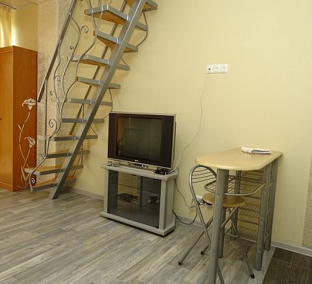 . Частный сектор " В парке ". Севастополь