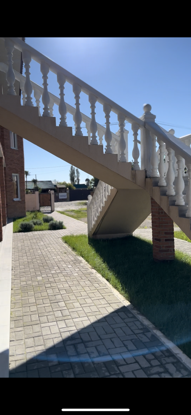 . Гостиница «Язон». Пицунда