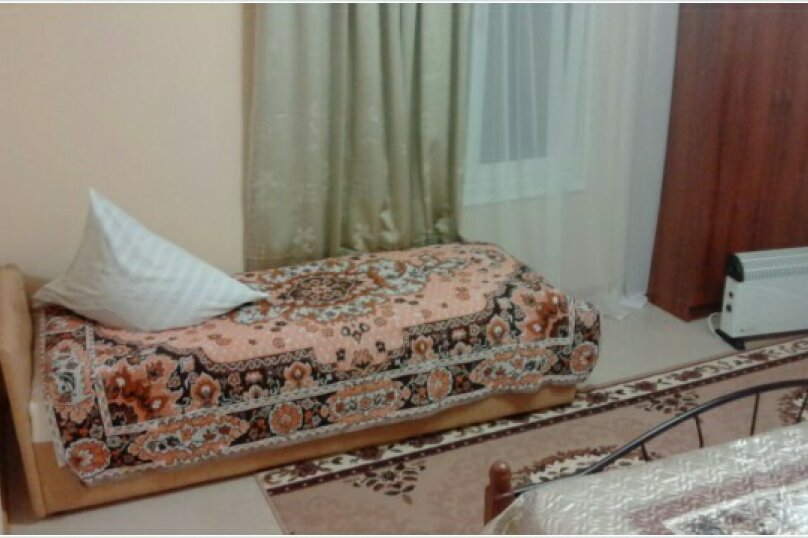 . Гостевой дом "Аист". Новый Афон