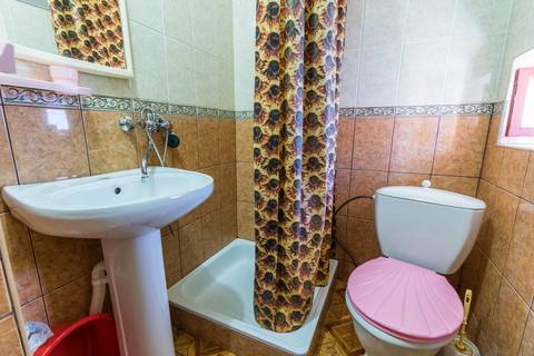 Трёхместный номер «Стандарт». Гостевой дом  «У Вадима». Витязево Трёхместный номер «Стандарт». Гостевой дом  «У Вадима». Витязево