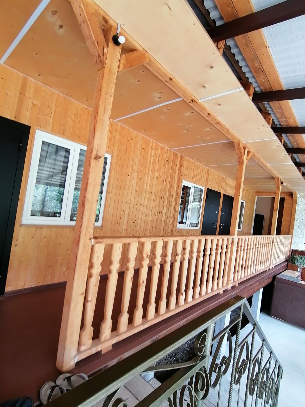 . Частный сектор Лавровый лист. Новый Афон