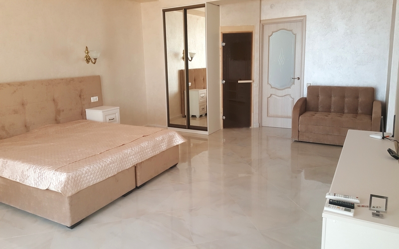 Апартаменты 1 этаж. Эллинг «Приморец». Приморский