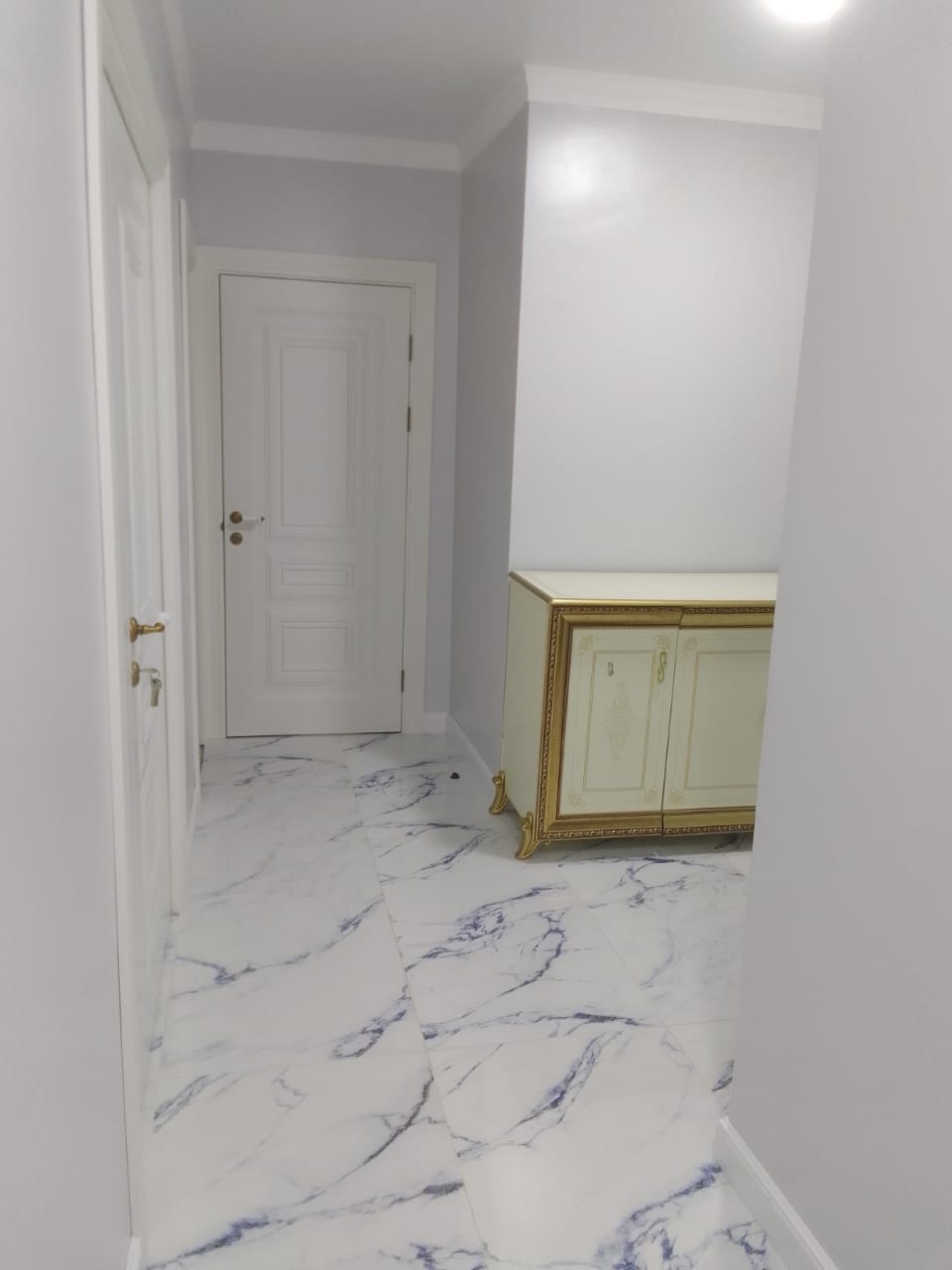 . Квартира в многоквартирном доме Квартира с удобствами . Сухум