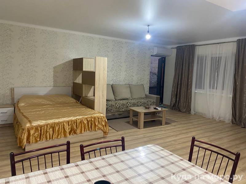 . Квартира в многоквартирном доме Абазинская 35. Сухум