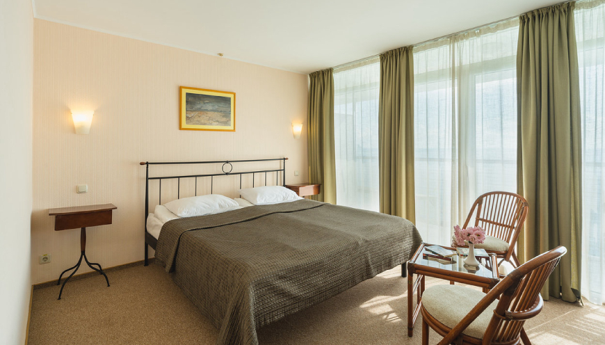 Однокомнатные номера категории Классический I. Отель «Левант». Ялта