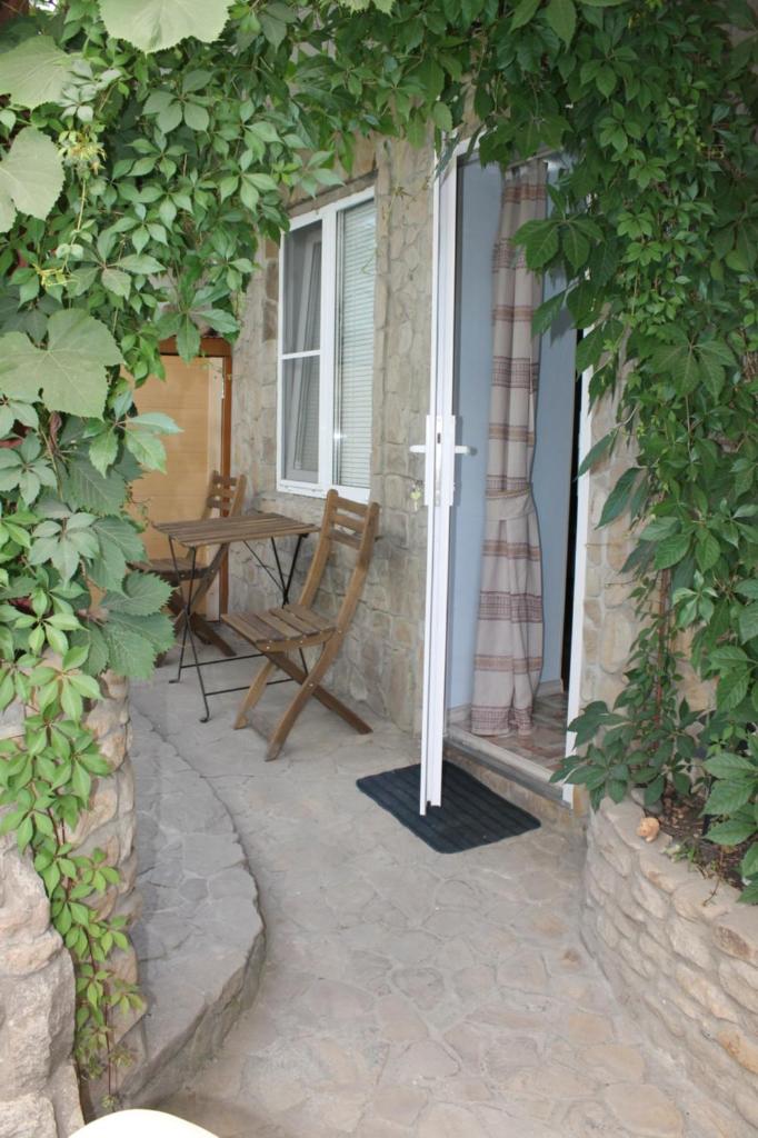 . Гостевой дом "Лето". Ейск