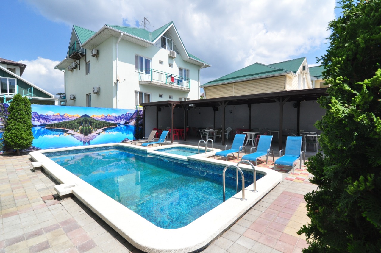 . Гостевой дом "Спартак". Витязево . Гостевой дом "Спартак". Витязево