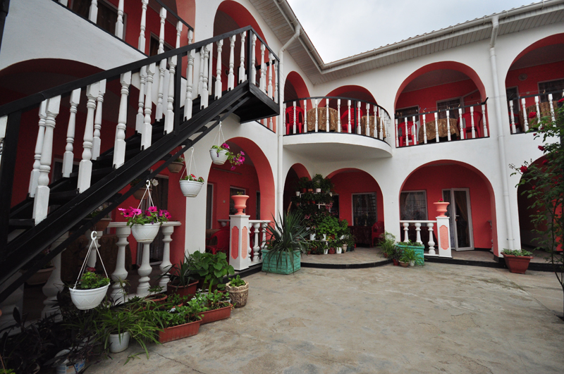 . Гостиница "Морской бриз". Симферополь