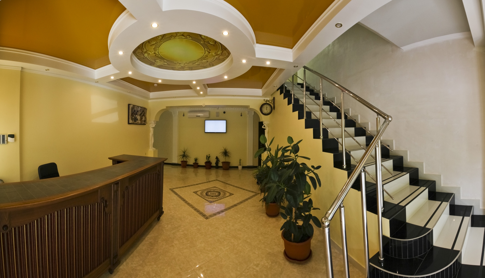 . Отель «RIVIERA GRAND HOTEL». Лермонтово