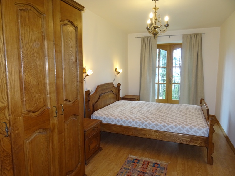 Квартира. Квартира в многоквартирном доме Лакоба 28, кв. 13. Новый Афон