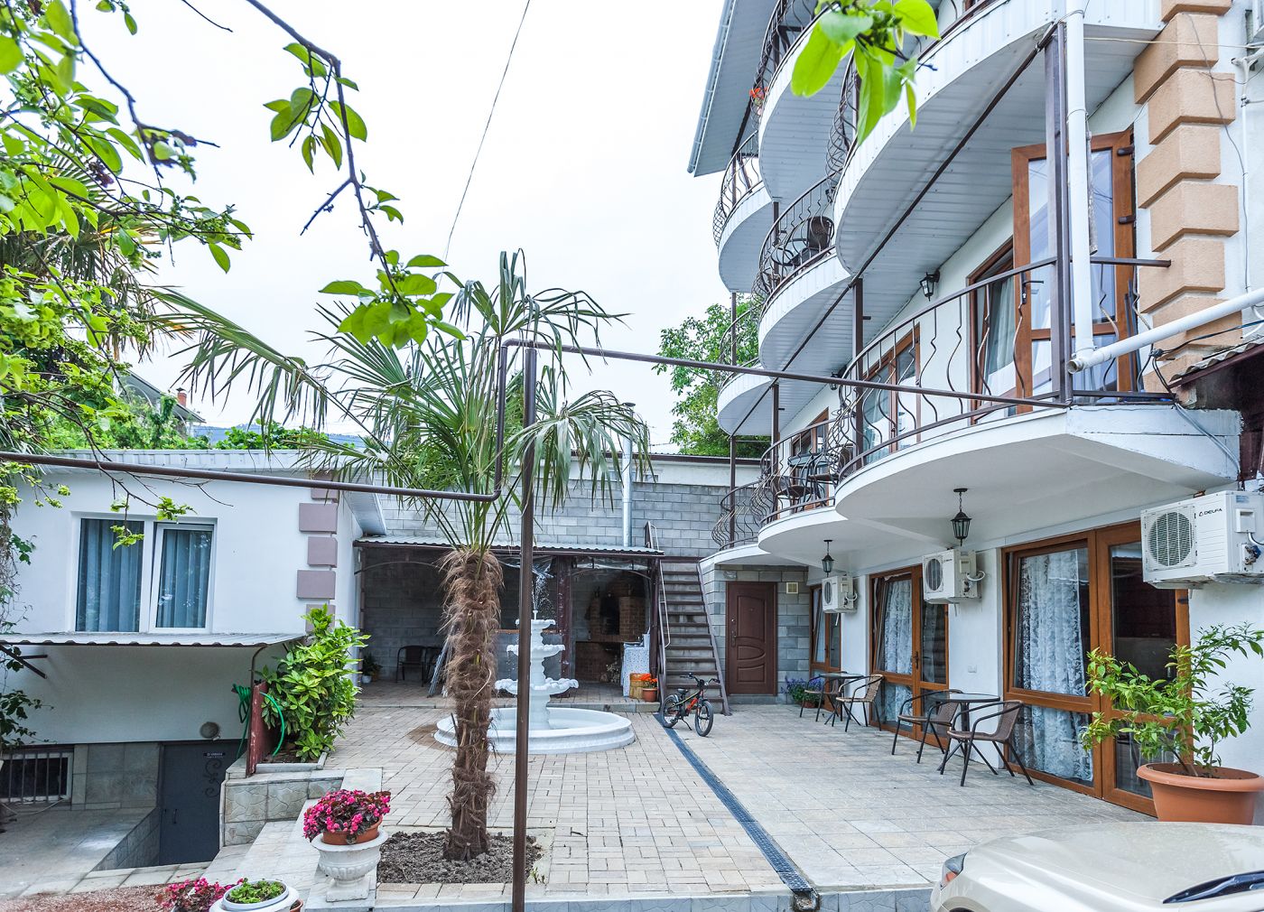 . Гостевой дом Пролетарская 12. Гурзуф