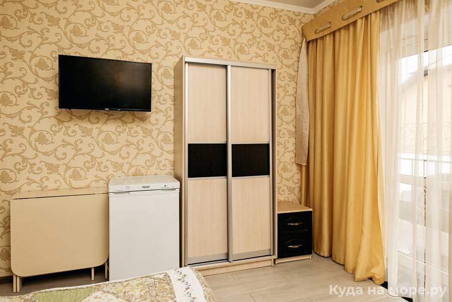 2+1 местный номер студия + кухня. Гостевой дом Колибри. Ейск