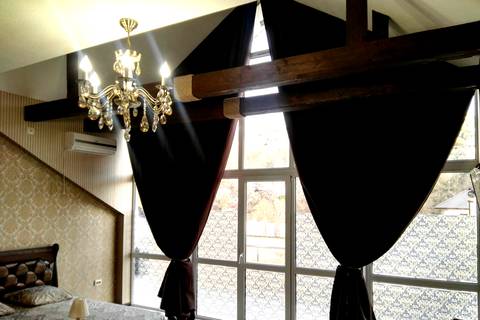 4-х местный номер «Люкс» (32 кв. метра). Гостевой дом "Лазаревское". Лазаревское