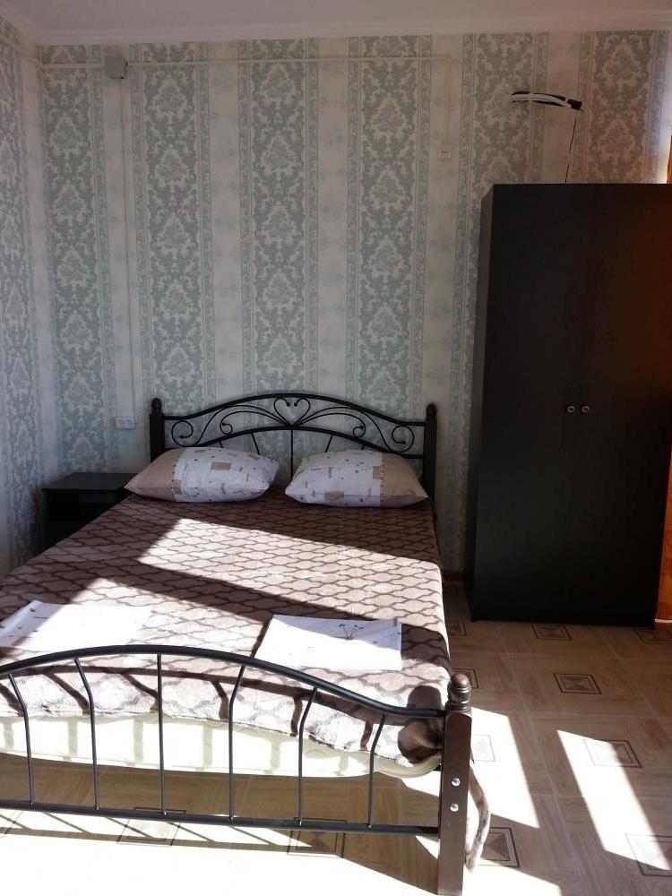 . Гостевой дом Siberia. Гагра