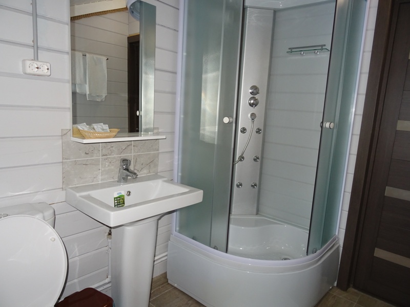 Полулюкс с балконом ( с видом на море). Гостевой дом "Золотые пески". Гудаута